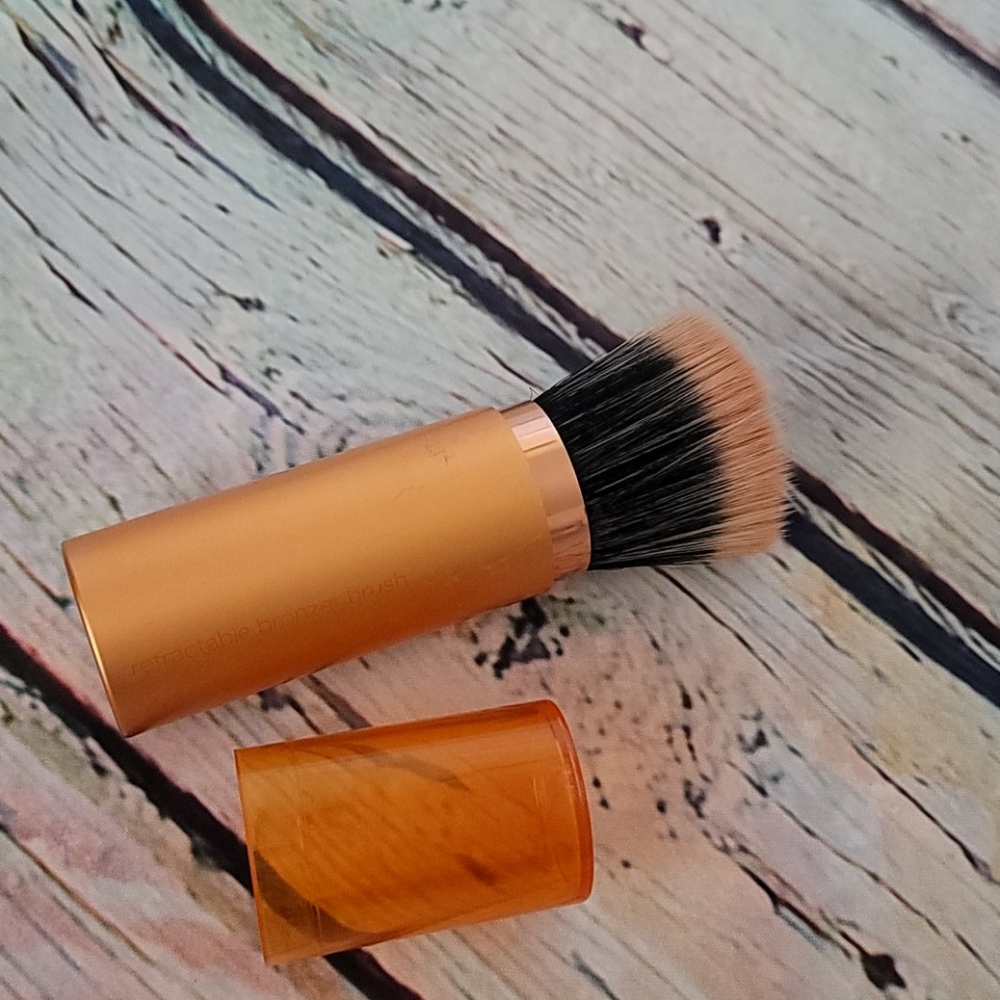 Retractable brush - Picture 4 of 4